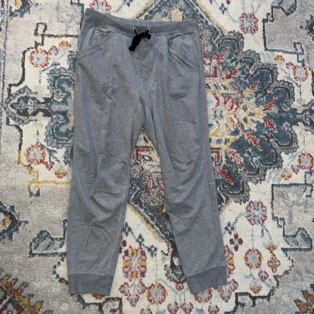 Lululemon Mens City Sweat Jogger (size large)